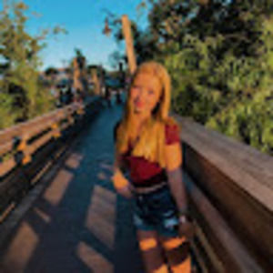 Meet your Posher, Jaylynn